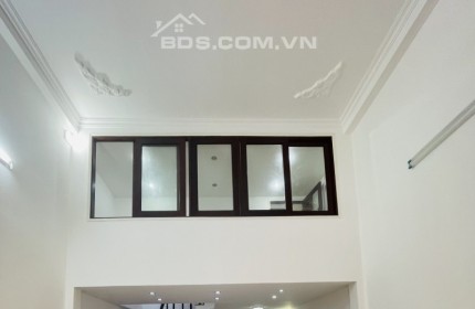 Bán nhà hẻm xe hơi Phú Nhuận, Ô tô ngủ trong nhà, 3 tầng 70m2 (5 x 14)